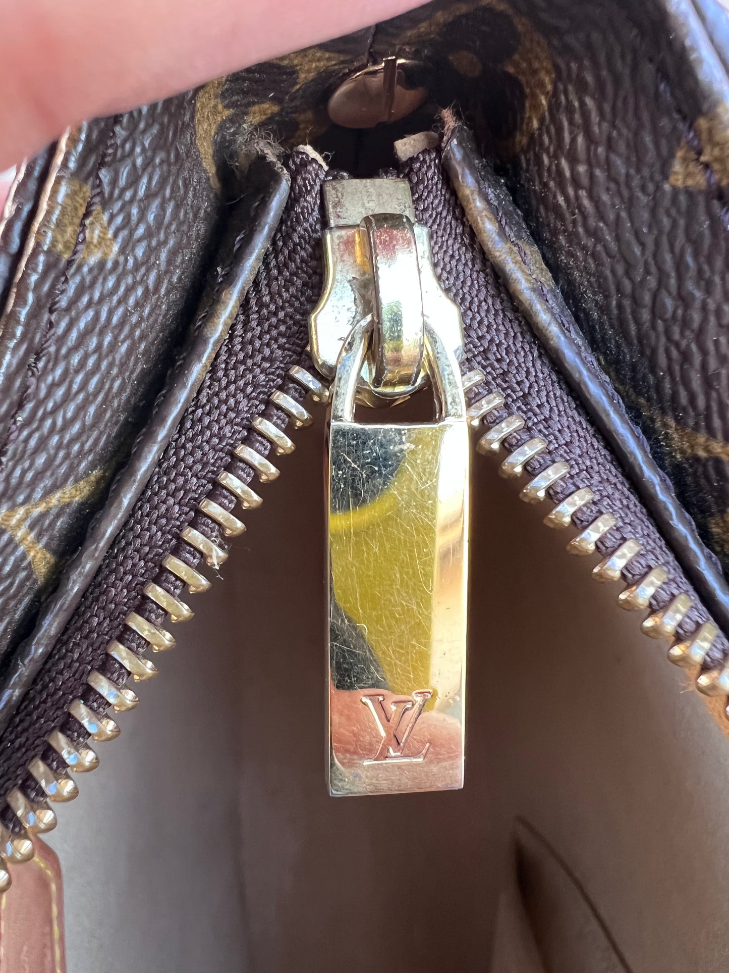 Looping MM with Connectors and Crossbody Strap