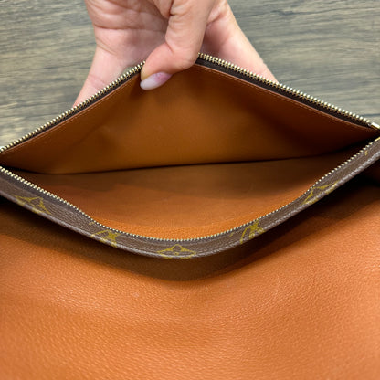 Vintage Envelope Crossbody Clutch
