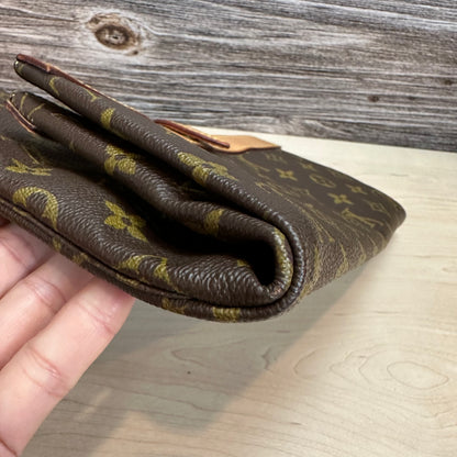 Vintage Pilante Clutch