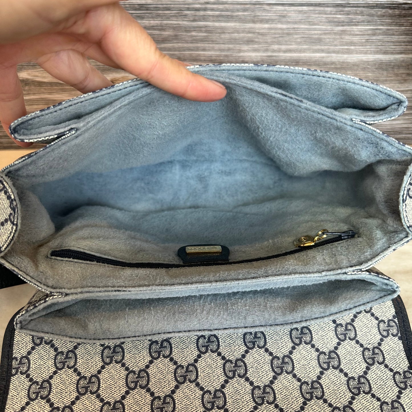 Vintage Web Navy Blue Crossbody Bag