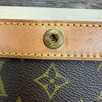 Vintage Pilante Clutch