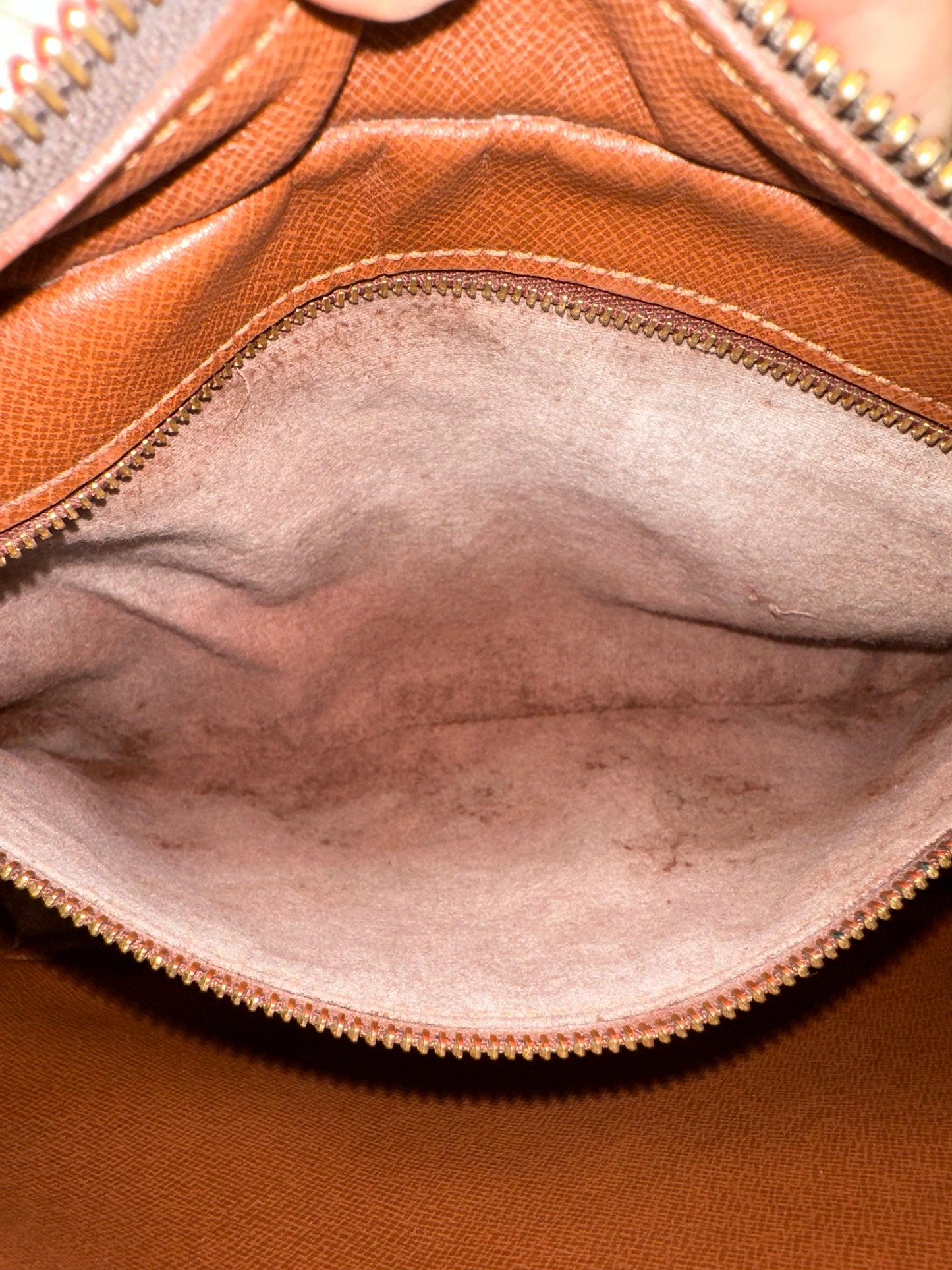 Trocadero 27 Monogram Crossbody Bag