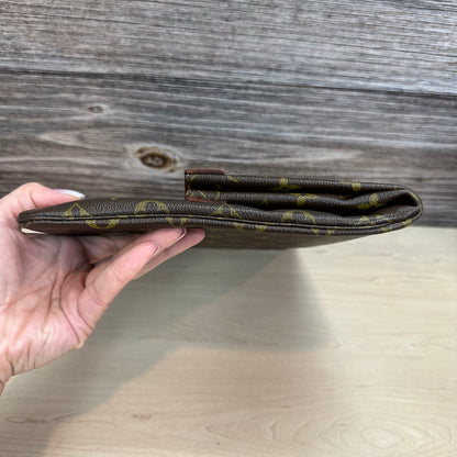 Vintage Pilante Clutch