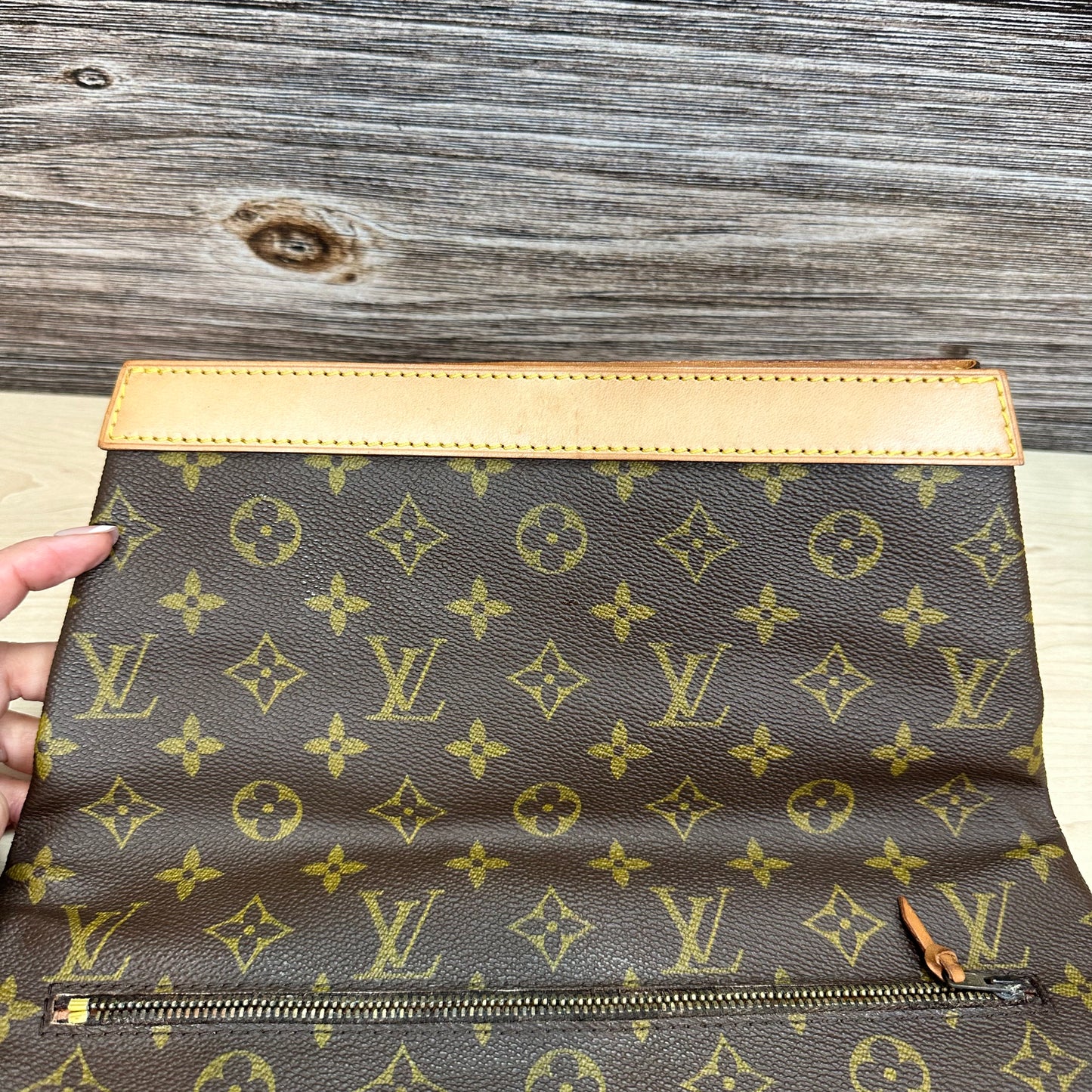 Vintage Pilante Clutch