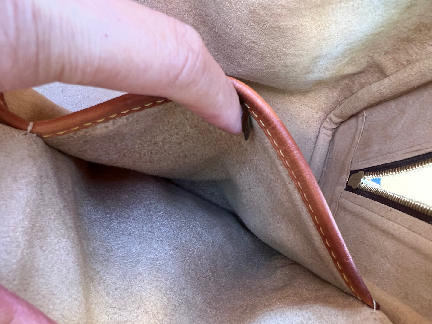 Rivoli Soft Briefcase
