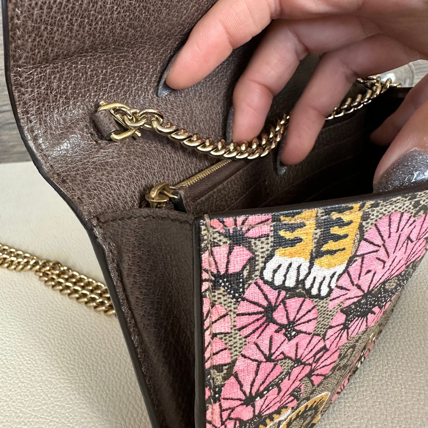 Limited Edition Supreme Monogram Bengal Chain Wallet Beige Pink