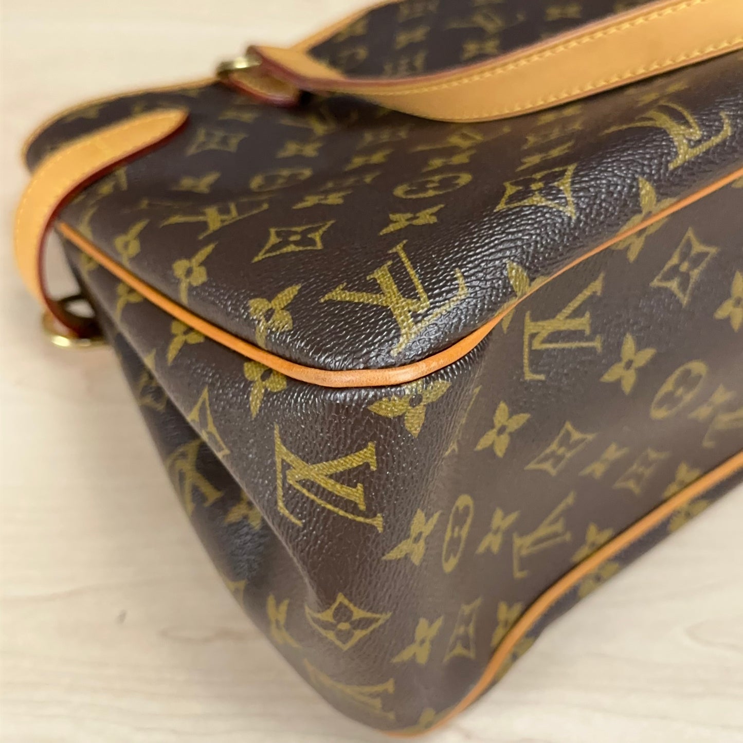 Authentic Preowned Louis Vuitton Batignolles Tote