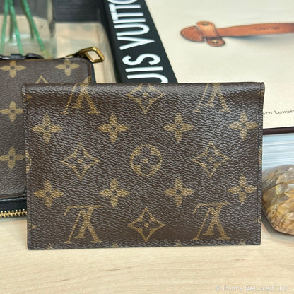 Daily Travel Organizer Wallet Monogram Canvas Noir